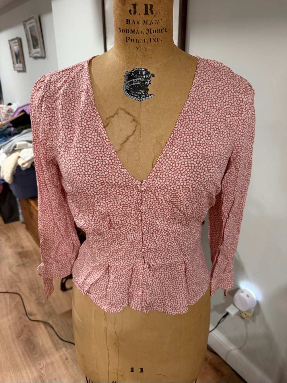 Abercrombie & Fitch Dusty Rose Button-Front Peplum Blouse